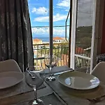Anatoli House Apartament *