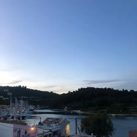 Anatoli House Lejlighed *